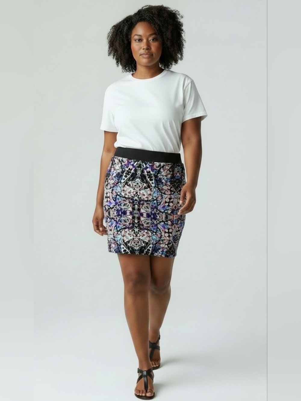 Express Multi-Color Abstract Print Mini Skirt with Black Waistband Size Large